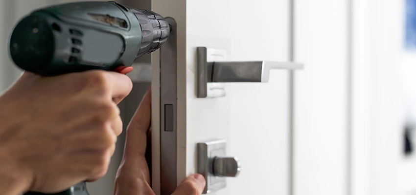 Locksmith For Lock Replacement Near Me in Coachella, CA