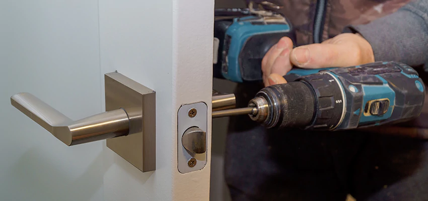 Broken Door Handle Lock Repair in Coachella, California